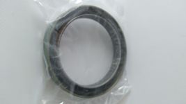 Сальник колінвала передній 320/03119