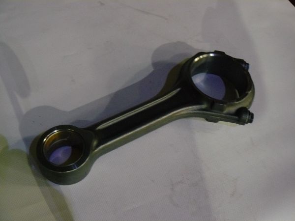 Шатун 320/03114