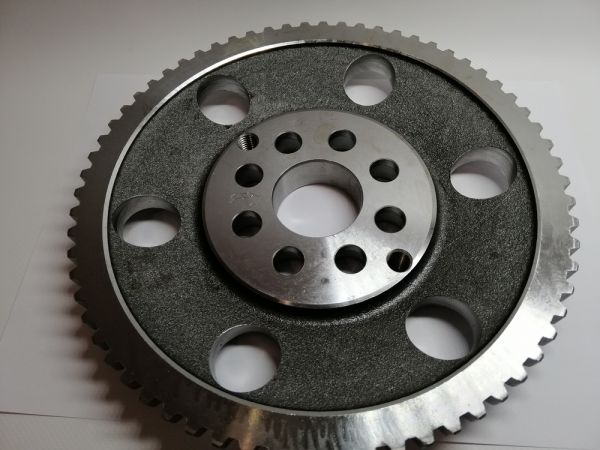 Шестерня ступиці 450/12702>>450/10204