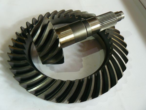 Конічна пара 458/70037>>450/10700