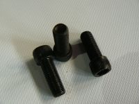 Болт кріплення хрестовини 826/00892>>826/01325