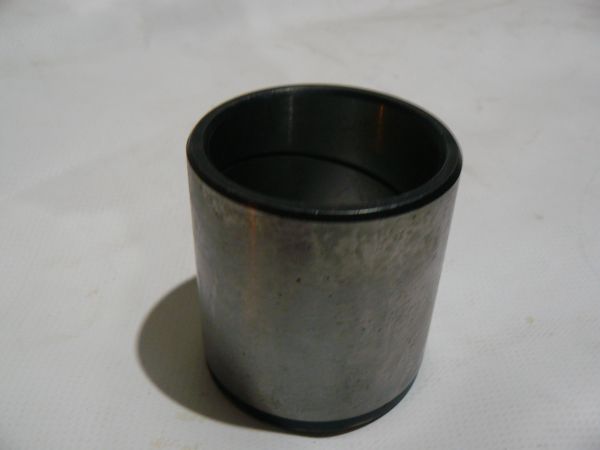 Втулка пальця кріплення переднього моста 829/00548
