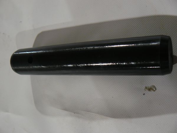 Палець 811/90409