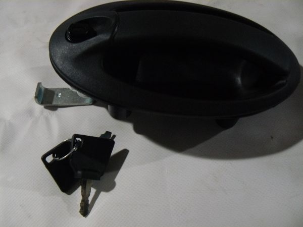 Ручка дверна права 332/A3732>>331/43119>>331/31710